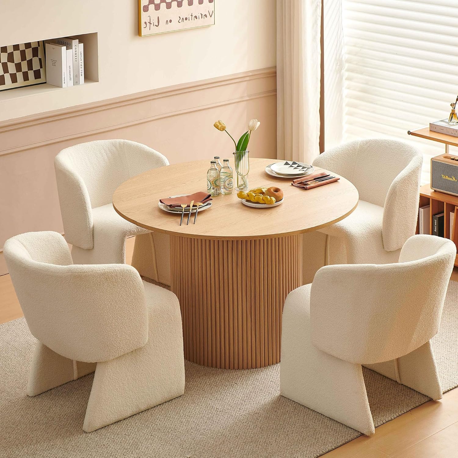 47.24-Inch Round Dining Table Fluted for 4-6 People, Modern Mid-Century Circle Kitchen Table with Two-Part Tabletop & Engineered Wood Stripe Columns Base, Oak Wood Veneer Tabletop, Metal Frame
