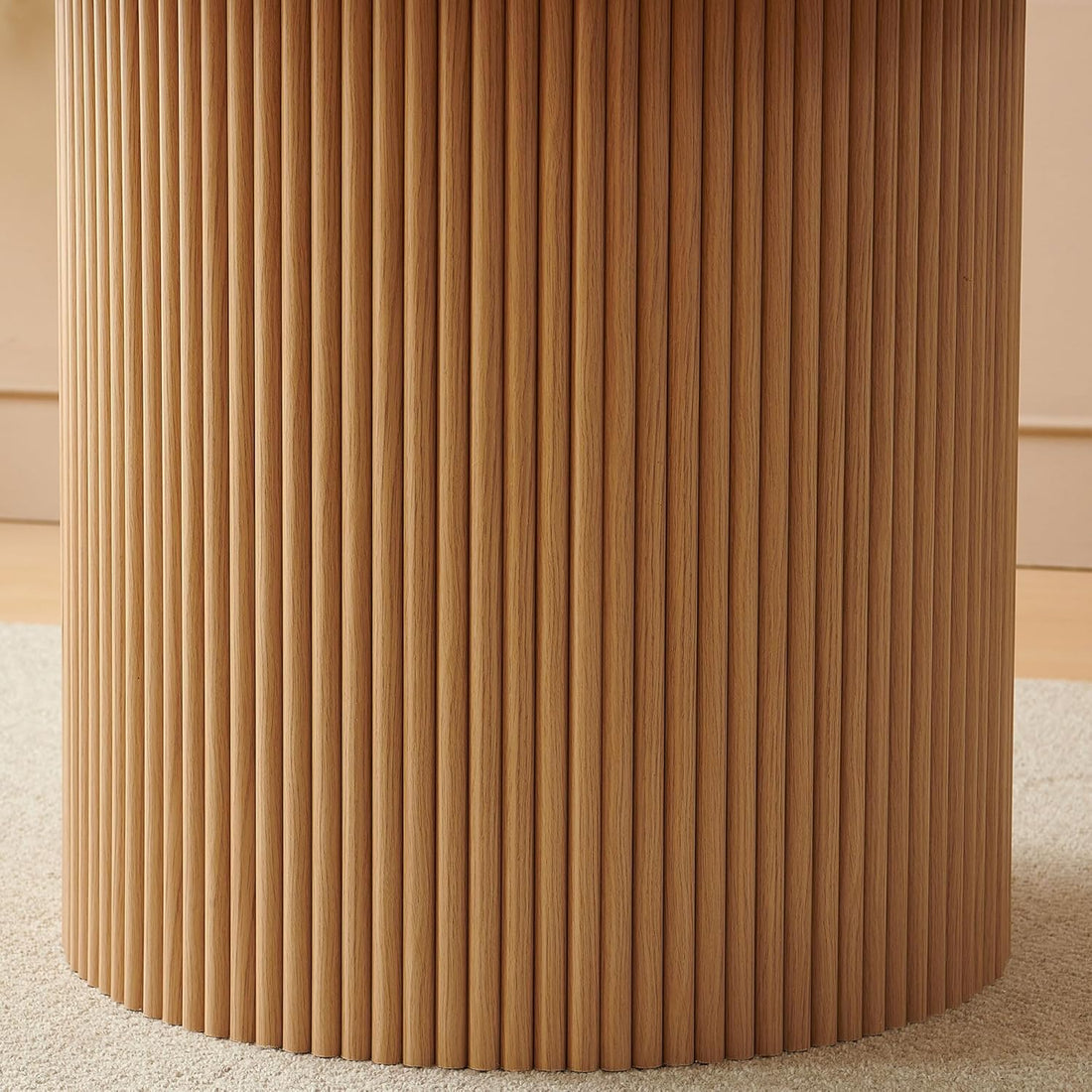 47.24-Inch Round Dining Table Fluted for 4-6 People, Modern Mid-Century Circle Kitchen Table with Two-Part Tabletop & Engineered Wood Stripe Columns Base, Oak Wood Veneer Tabletop, Metal Frame
